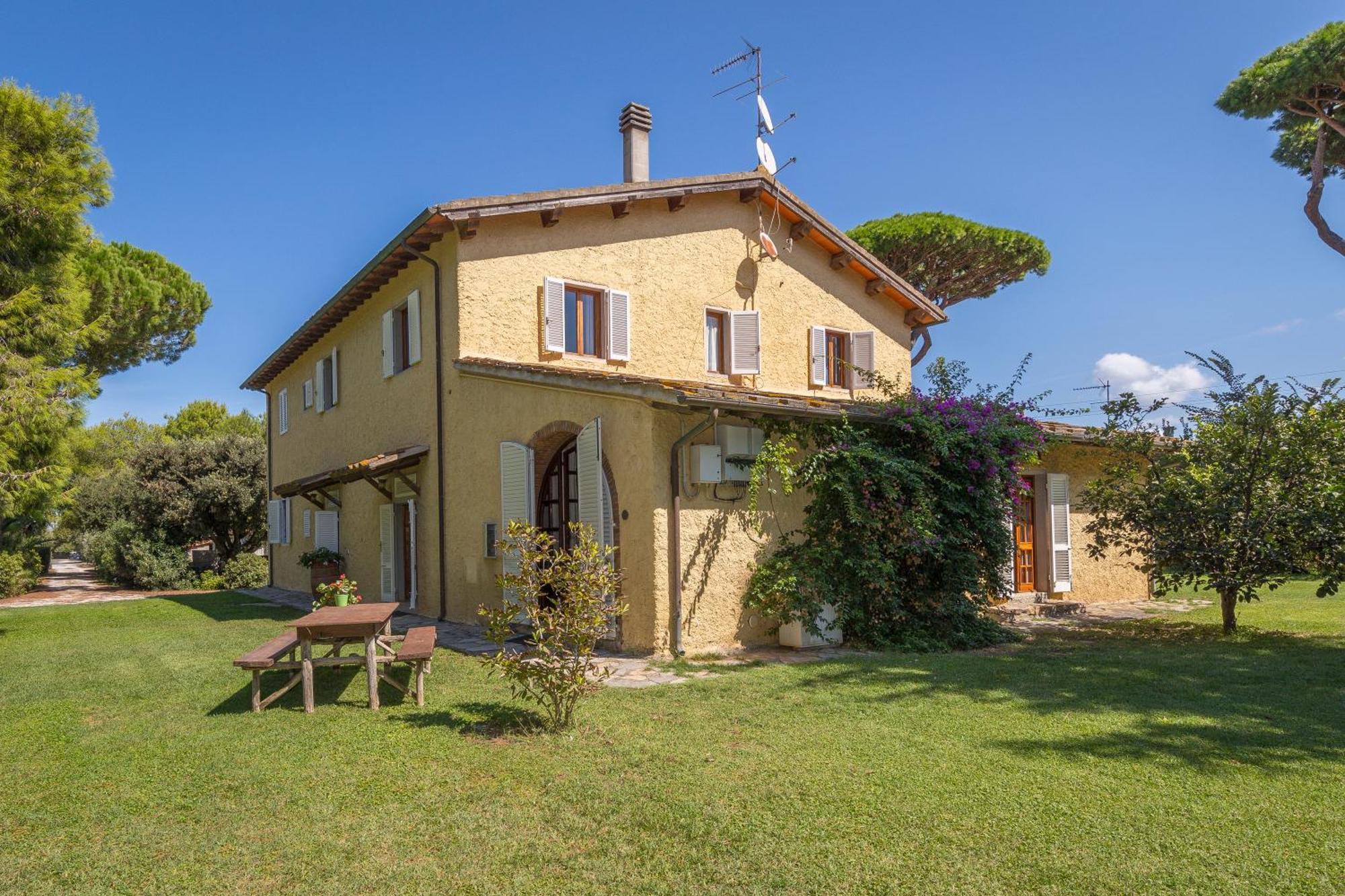 I Cavalleggeri Villa Castagneto Carducci Bagian luar foto