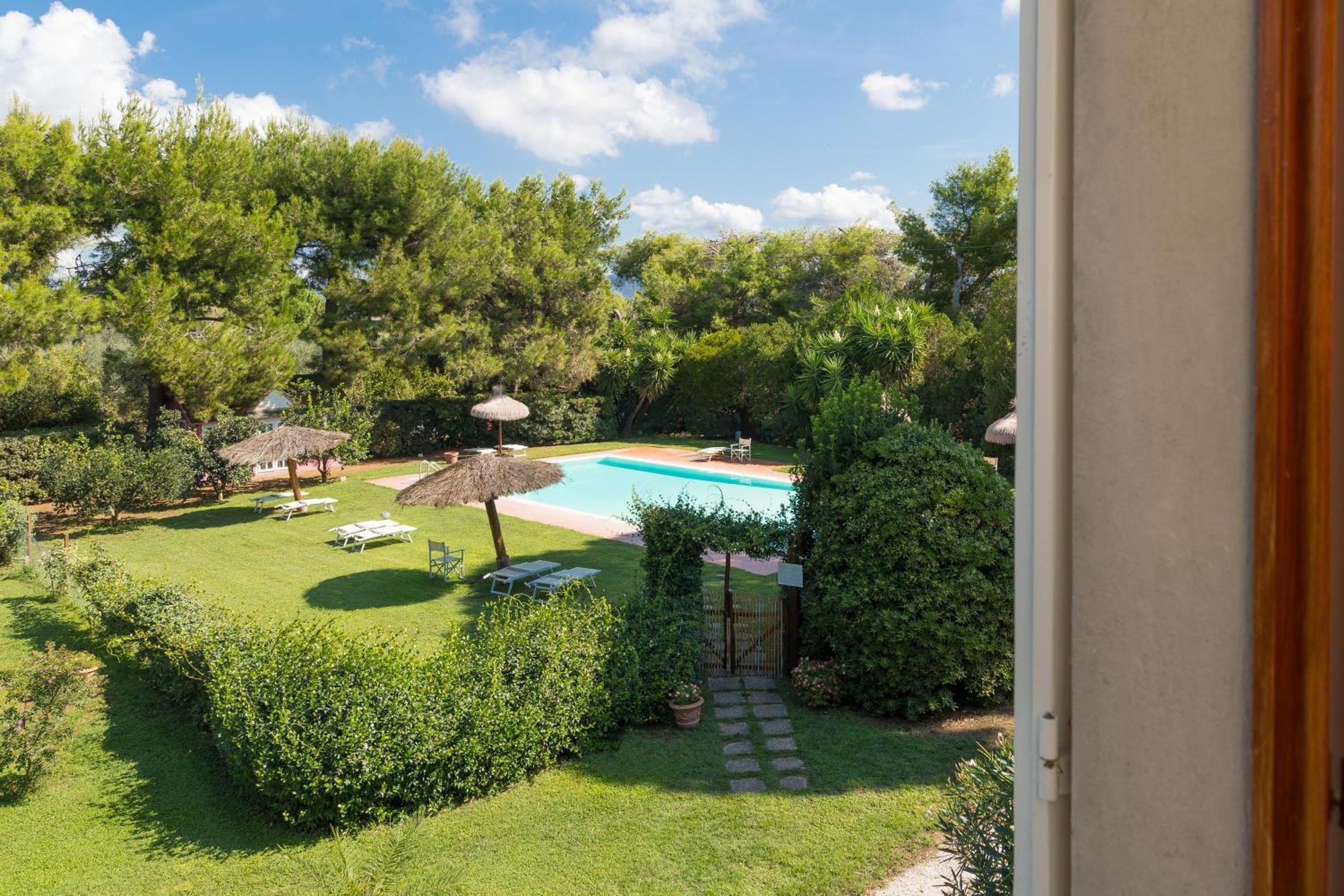 I Cavalleggeri Villa Castagneto Carducci Bagian luar foto